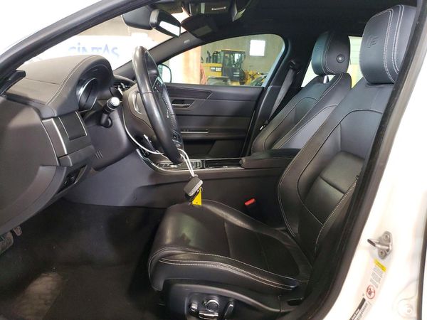 2018 JAGUAR XF Sportbrake S