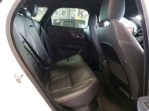 2018 JAGUAR XF Sportbrake S