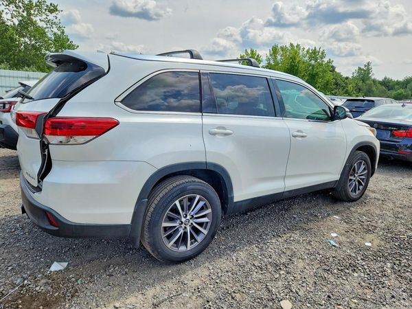 2019 TOYOTA HIGHLANDER SE/XLE