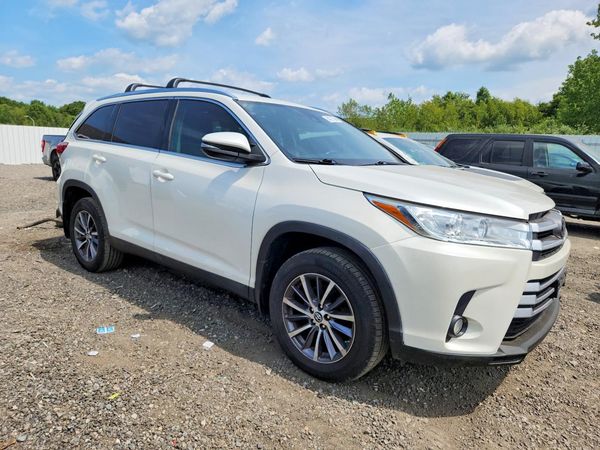 2019 TOYOTA HIGHLANDER SE/XLE