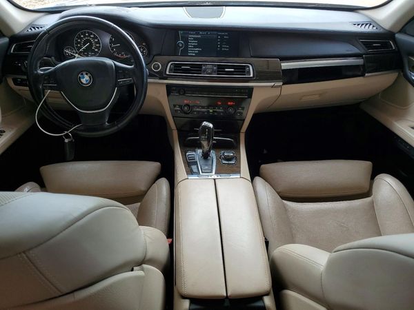 2012 BMW 750 750Li/Alpina B7