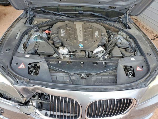 2012 BMW 750 750Li/Alpina B7
