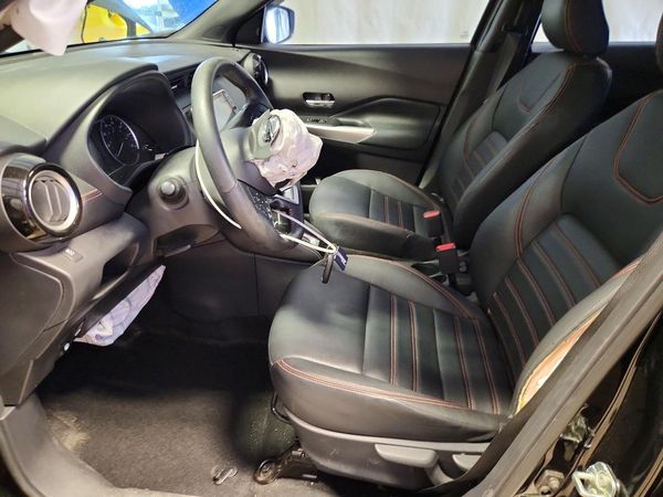 2019 NISSAN KICKS
