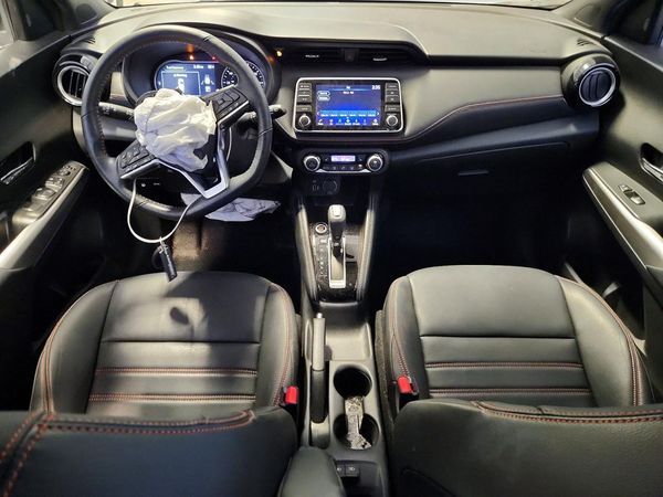 2019 NISSAN KICKS