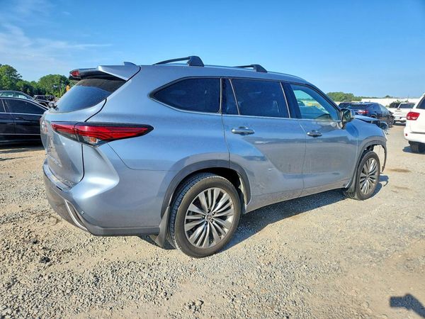 2021 TOYOTA HIGHLANDER