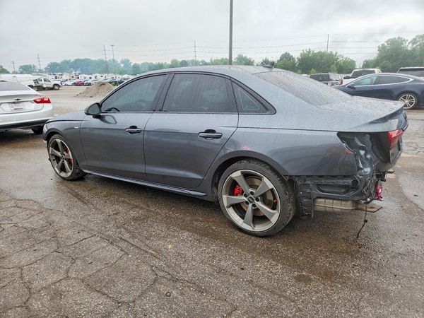 2022 AUDI A4 S Line quattro Prestige