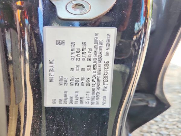 2023 TESLA MODEL 3
