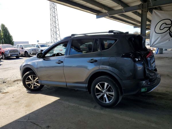 2017 TOYOTA RAV4 XLE