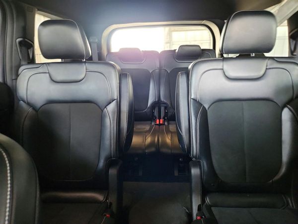 2021 JEEP GRAND CHEROKEE L LAREDO 4X2