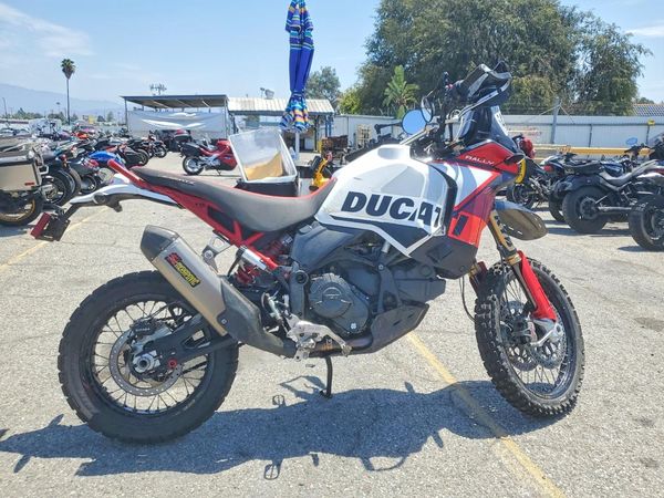 2024 DUCATI DESERT X