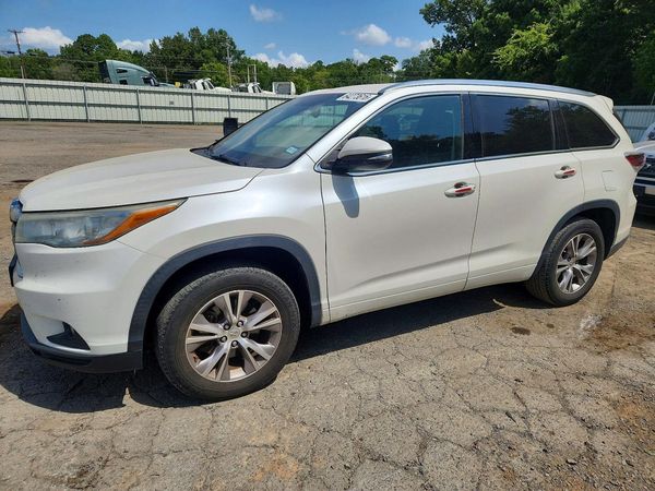 2015 TOYOTA HIGHLANDER
