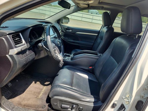 2015 TOYOTA HIGHLANDER