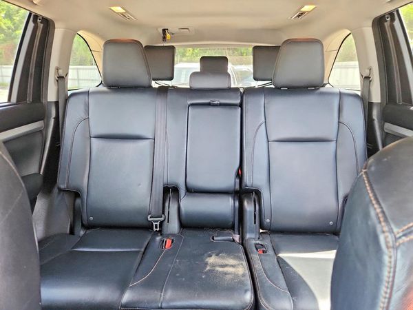 2015 TOYOTA HIGHLANDER