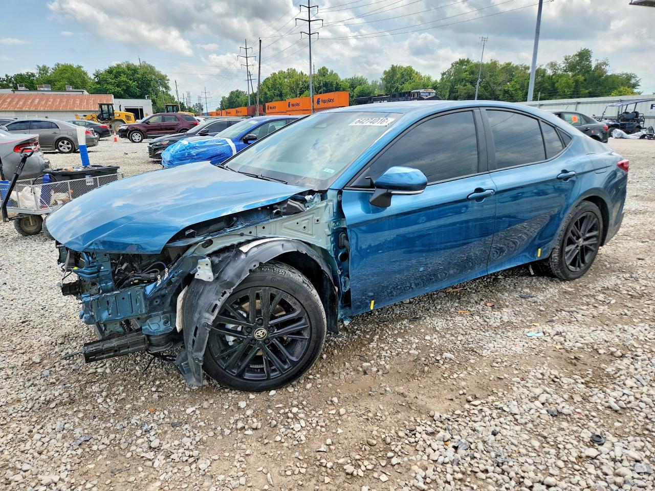 2025 TOYOTA CAMRY