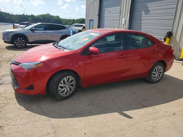 2017 TOYOTA COROLLA