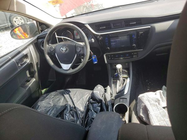 2017 TOYOTA COROLLA
