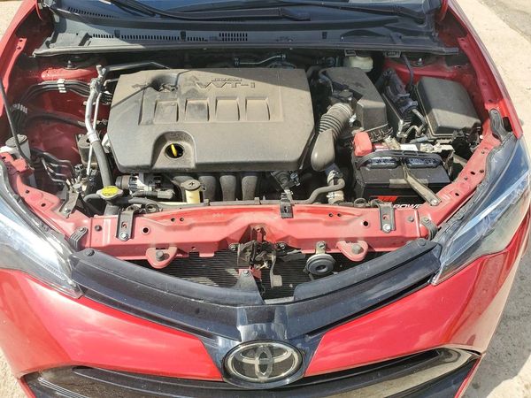 2017 TOYOTA COROLLA