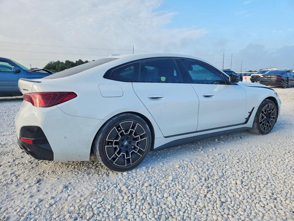 2025 BMW I4 eDrive40