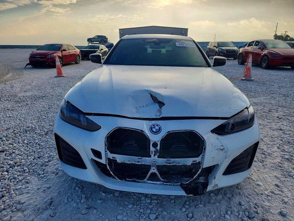 2025 BMW I4 eDrive40
