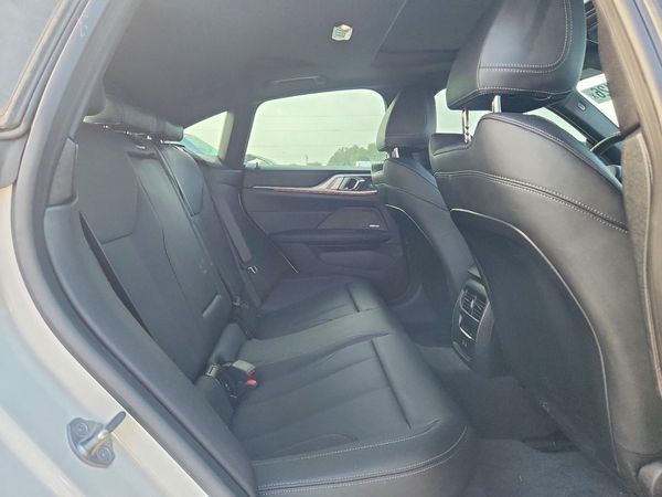 2025 BMW I4 eDrive40