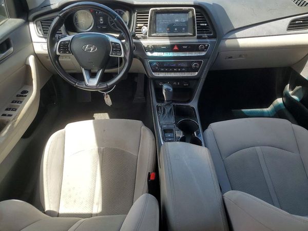 2019 HYUNDAI SONATA