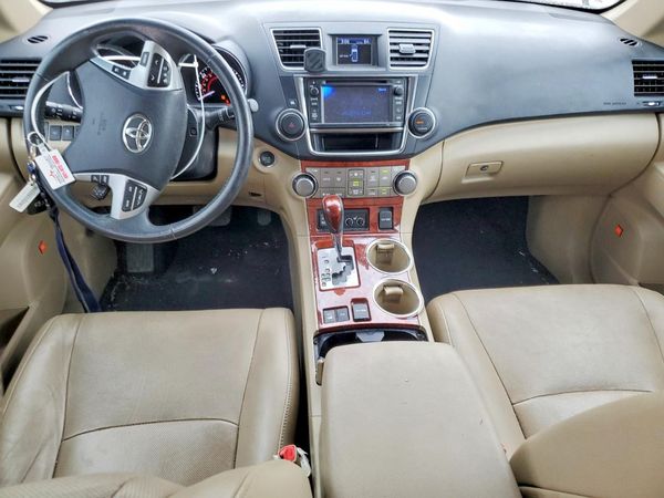 2013 TOYOTA HIGHLANDER Base/Hybrid