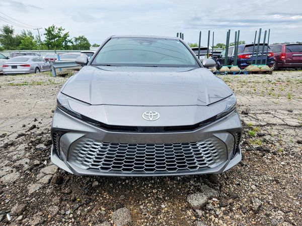 2025 TOYOTA CAMRY