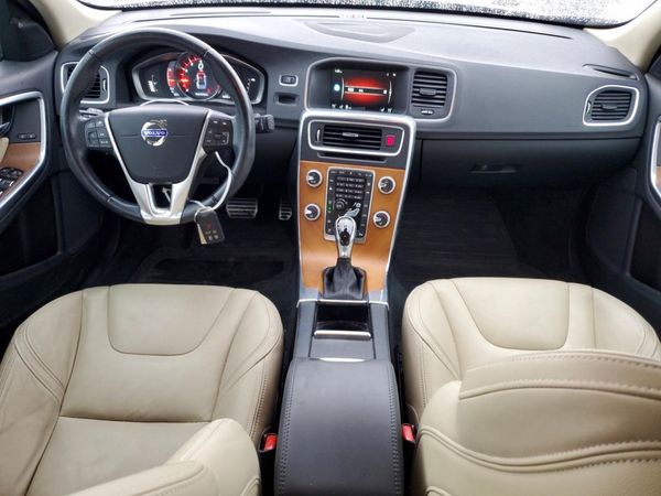 2016 VOLVO S60 SV33 Premier