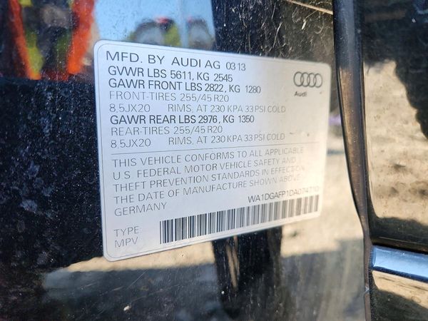 2013 AUDI Q5 Premium Plus