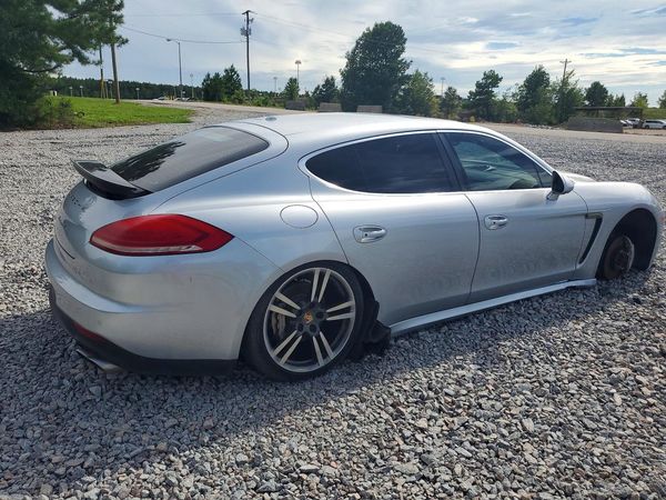2014 PORSCHE PANAMERA S (2WD), 4S (4WD)