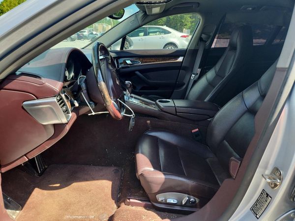 2014 PORSCHE PANAMERA S (2WD), 4S (4WD)