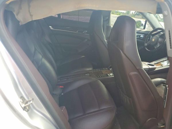 2014 PORSCHE PANAMERA S (2WD), 4S (4WD)