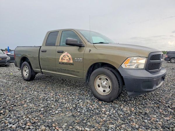 2015 RAM 1500 ST