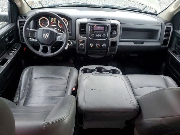 2015 RAM 1500 ST