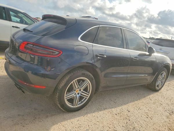 2018 PORSCHE MACAN Macan S