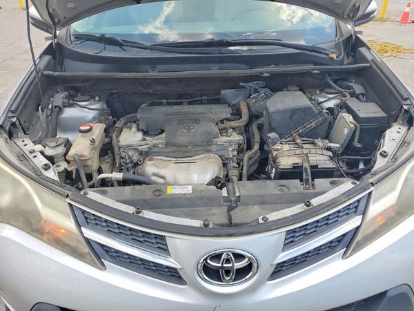 2015 TOYOTA RAV4 XLE (M Grade)