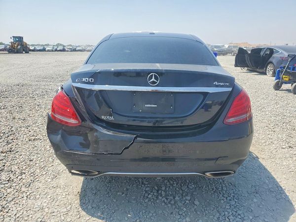 2015 MERCEDES-BENZ C 4-MATIC