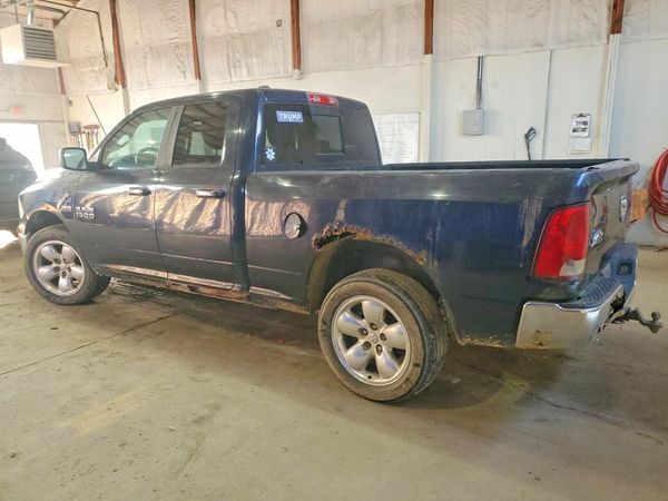 2013 RAM 1500 SLT QUAD CAB 4X4