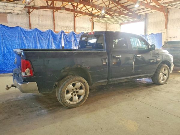 2013 RAM 1500 SLT QUAD CAB 4X4