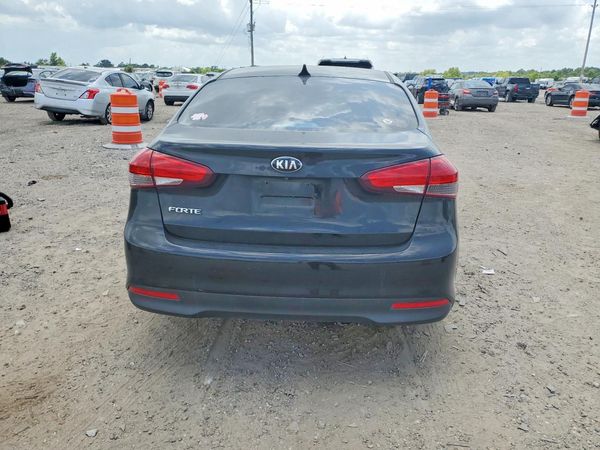 2018 KIA FORTE