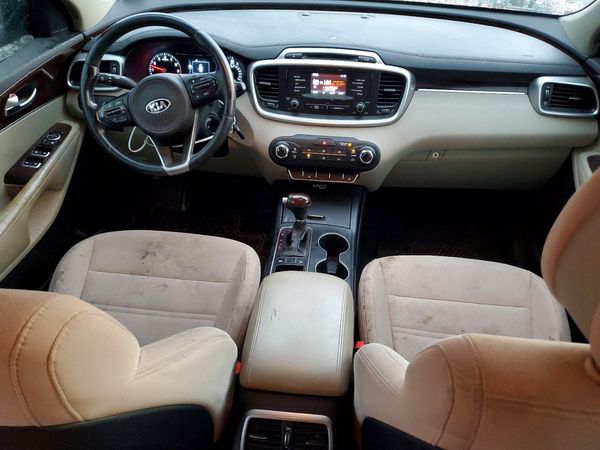 2016 KIA SORENTO