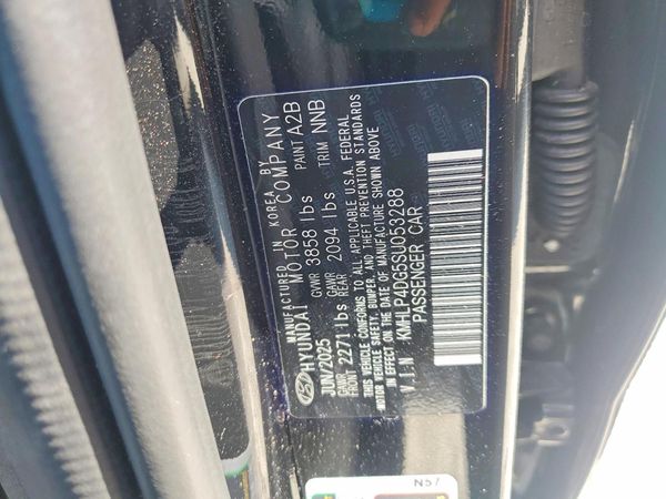 2025 HYUNDAI ELANTRA