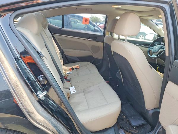 2017 HYUNDAI ELANTRA