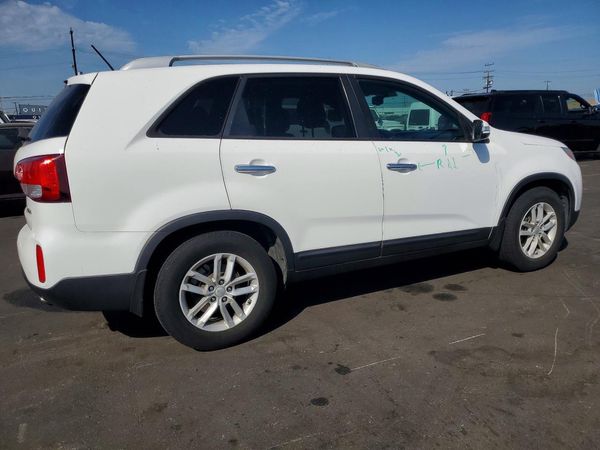 2015 KIA SORENTO GL