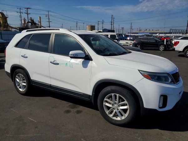 2015 KIA SORENTO GL