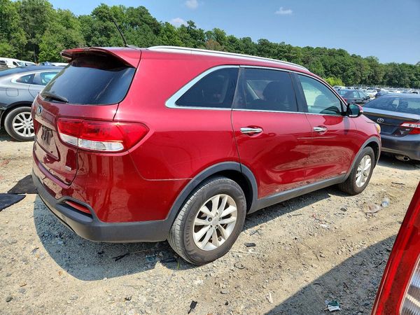 2017 KIA SORENTO L, LX