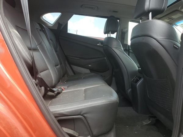2017 HYUNDAI TUCSON