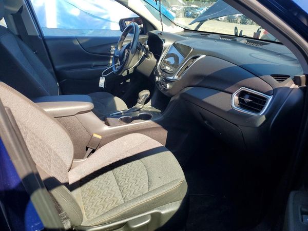 2022 CHEVROLET EQUINOX LT (1LT)