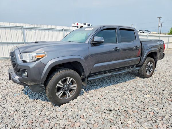 2016 TOYOTA TACOMA