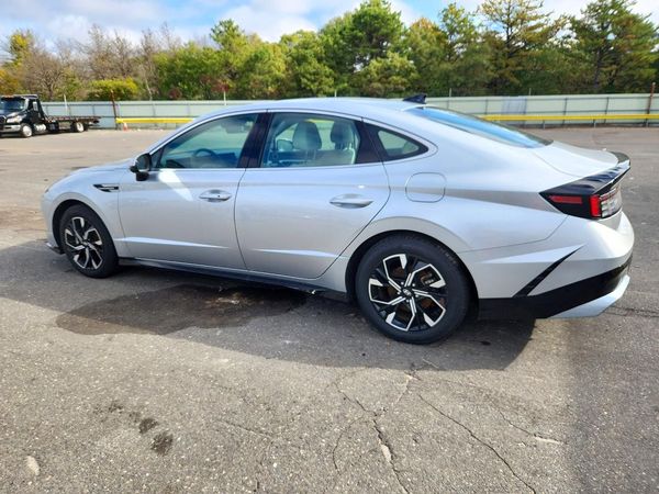 2025 HYUNDAI SONATA SEL — DSRA